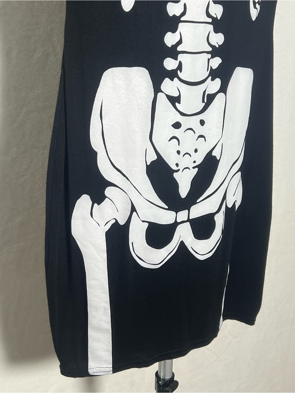 NASTY GAL Black Sleeveless Halloween Skeleton Print Mock Neck Bodycon Dress sz 2 - Picture 8 of 11